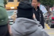 😄😄黄牛推荐黄思静优惠买票 后者：你问问旁边的人我是谁
